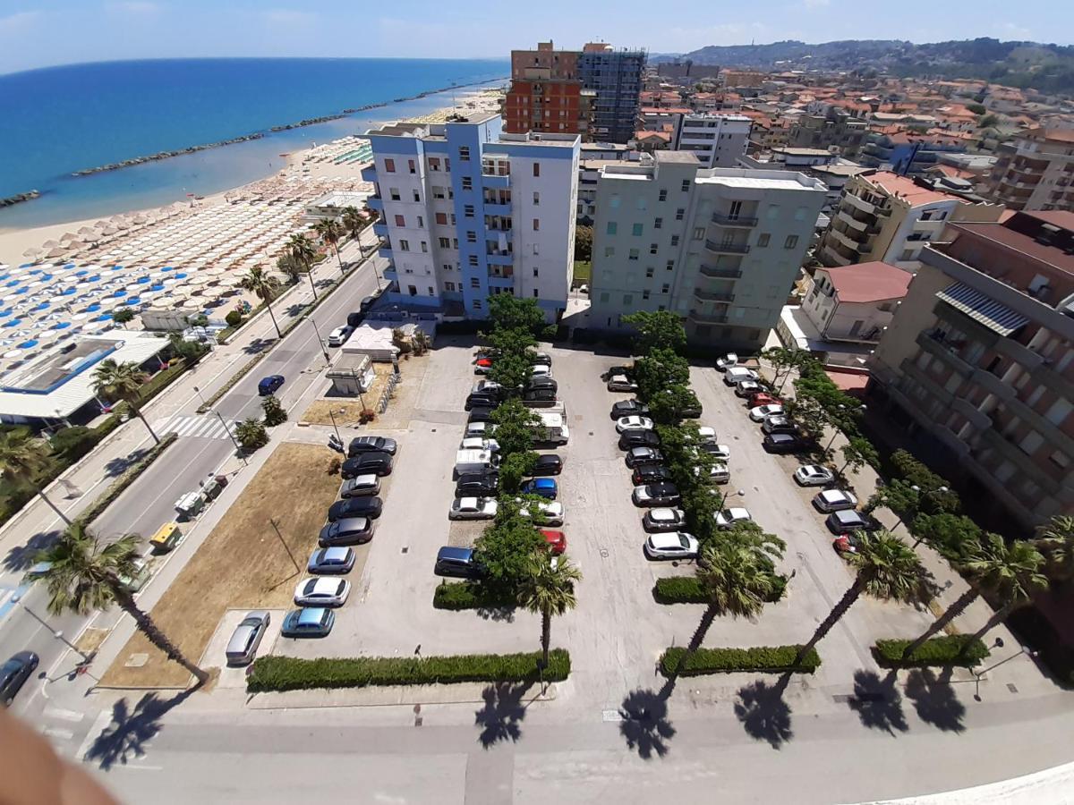 La Terrazza Sul Mare Apartamento Montesilvano Marina Exterior foto