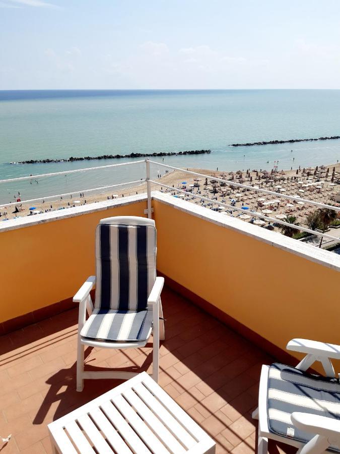 La Terrazza Sul Mare Apartamento Montesilvano Marina Exterior foto