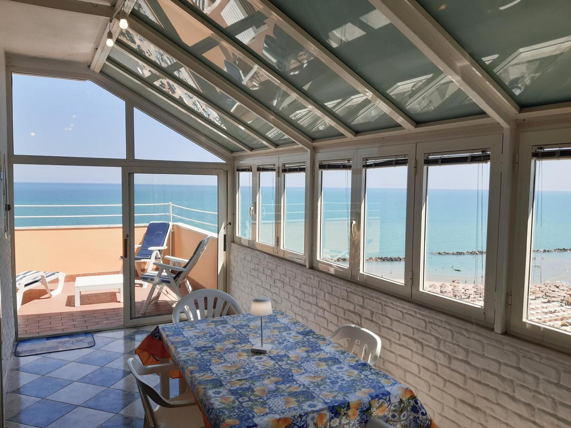 La Terrazza Sul Mare Apartamento Montesilvano Marina Exterior foto