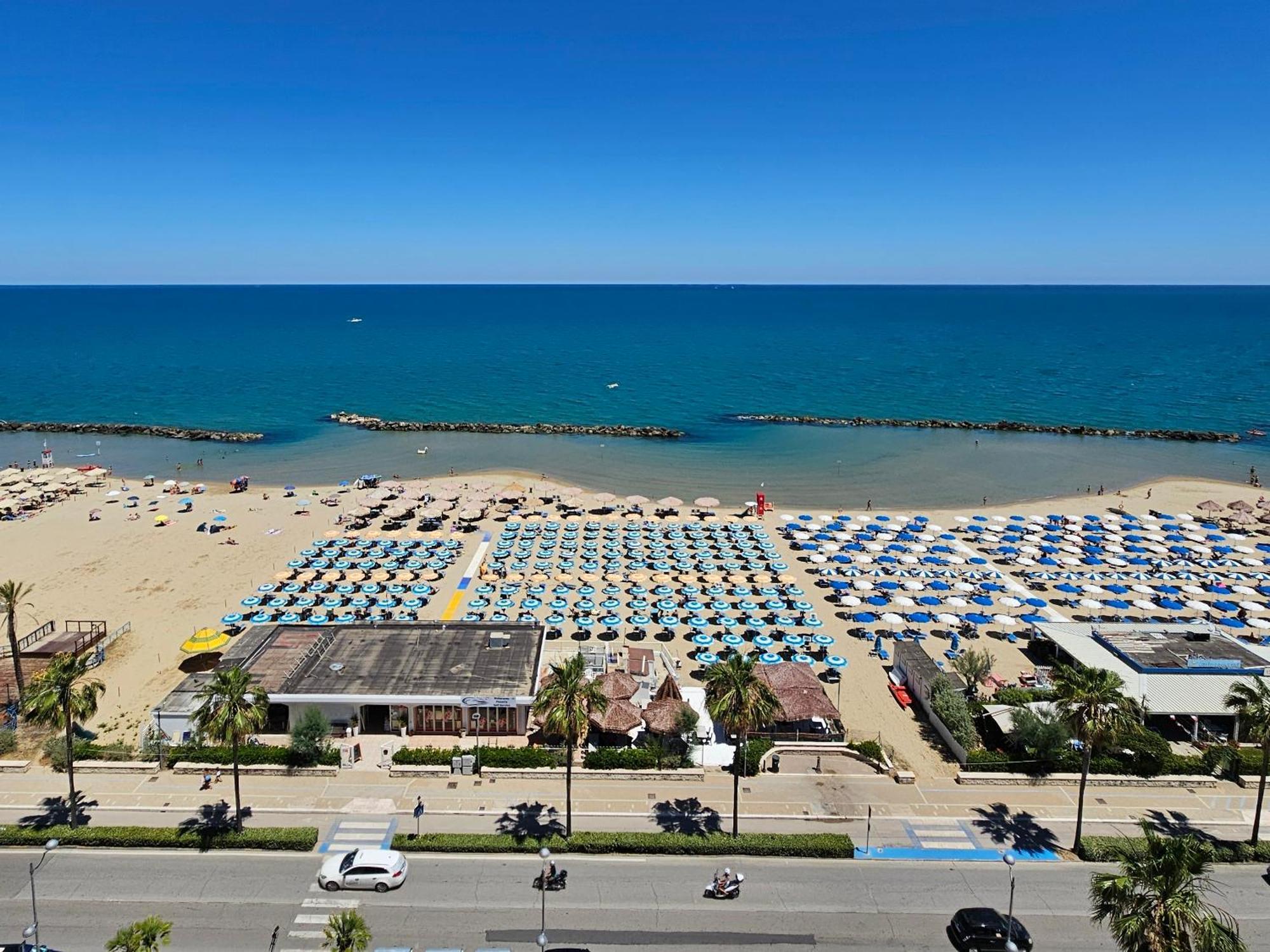 La Terrazza Sul Mare Apartamento Montesilvano Marina Exterior foto